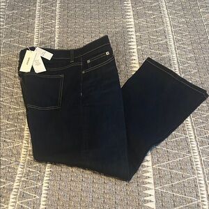 SPANX women’s Relaxed Dark Blue Jeans Hayward wash, kick flare, Lycra fitsense